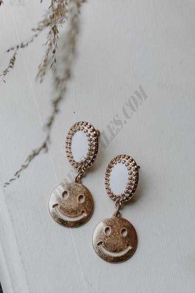 On Discount ● Cali Gold Smiley Face Drop Earrings ● Dress Up - -3