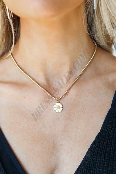 On Discount ● Kate Gold Daisy Necklace ● Dress Up - -2