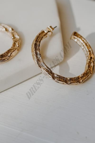 On Discount ● Alice Gold Textured Hoop Earrings ● Dress Up - -3