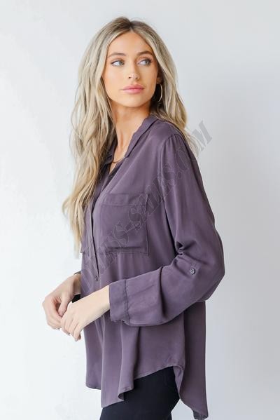 On Discount ● Chic Ambitions Button-Up Blouse ● Dress Up - -3