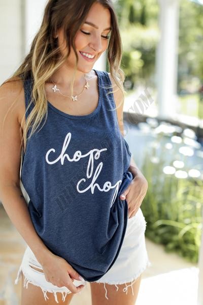 On Discount ● Chop Chop Graphic Tank ● Dress Up - -4