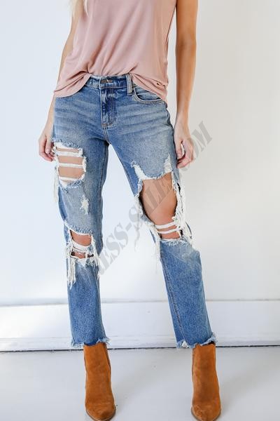 Hannah Distressed Boyfriend Jeans ● Dress Up Sales - -0