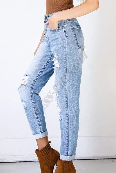 Jamie Distressed Mom Jeans ● Dress Up Sales - -3