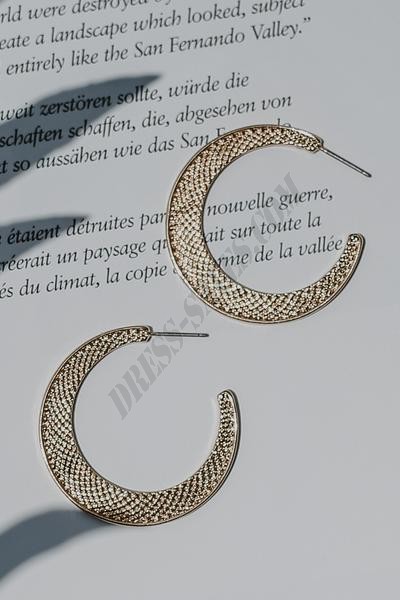 On Discount ● Ashley Gold Textured Hoop Earrings ● Dress Up - -3