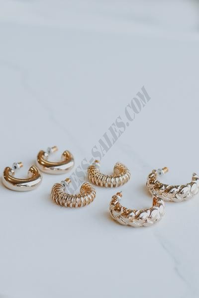 On Discount ● Maggie Gold Hoop Earring Set ● Dress Up - -0
