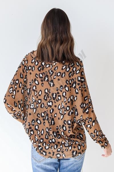 On Discount ● In The Wild Leopard Knit Top ● Dress Up - -5