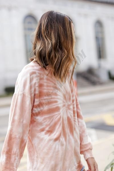 Taylor Oversized Tie-Dye Pullover ● Dress Up Sales - -8