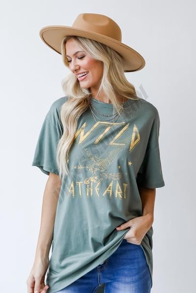 On Discount ● Wild At Heart Graphic Tee ● Dress Up - -2