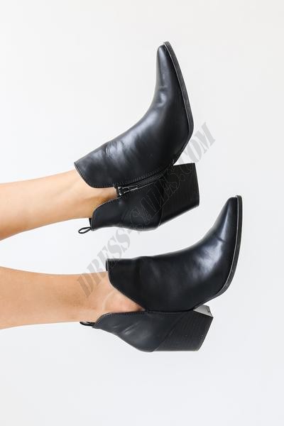 Houston Pointed Toe Booties ● Dress Up Sales - Houston Pointed Toe Booties ● Dress Up Sales