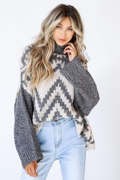 On Discount ● Cozy Day In Sweater ● Dress Up - On Discount ● Cozy Day In Sweater ● Dress Up