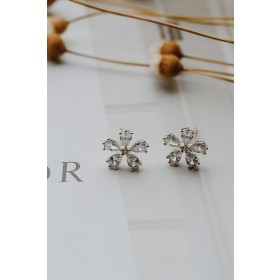 On Discount ● Audrey Gold Rhinestone Flower Stud Earrings ● Dress Up